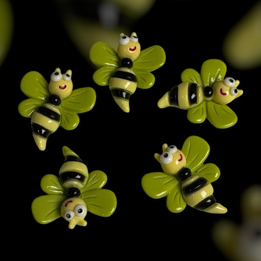 Acrylic Bee Charms (no holes) Set